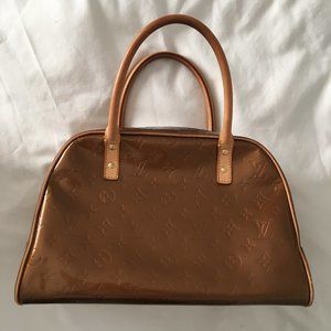 Authentic Louis Vuitton Thompkins Square Satchell